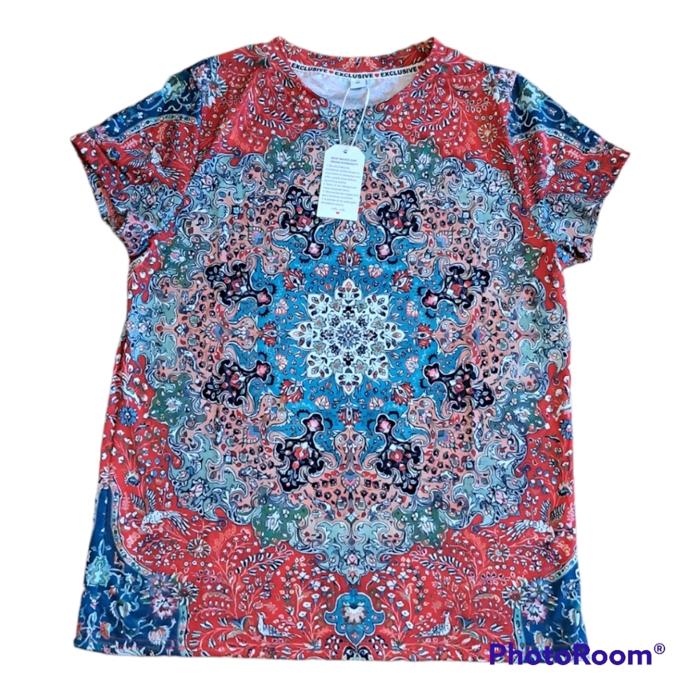 Exclusive Short Sleeve Top Size M